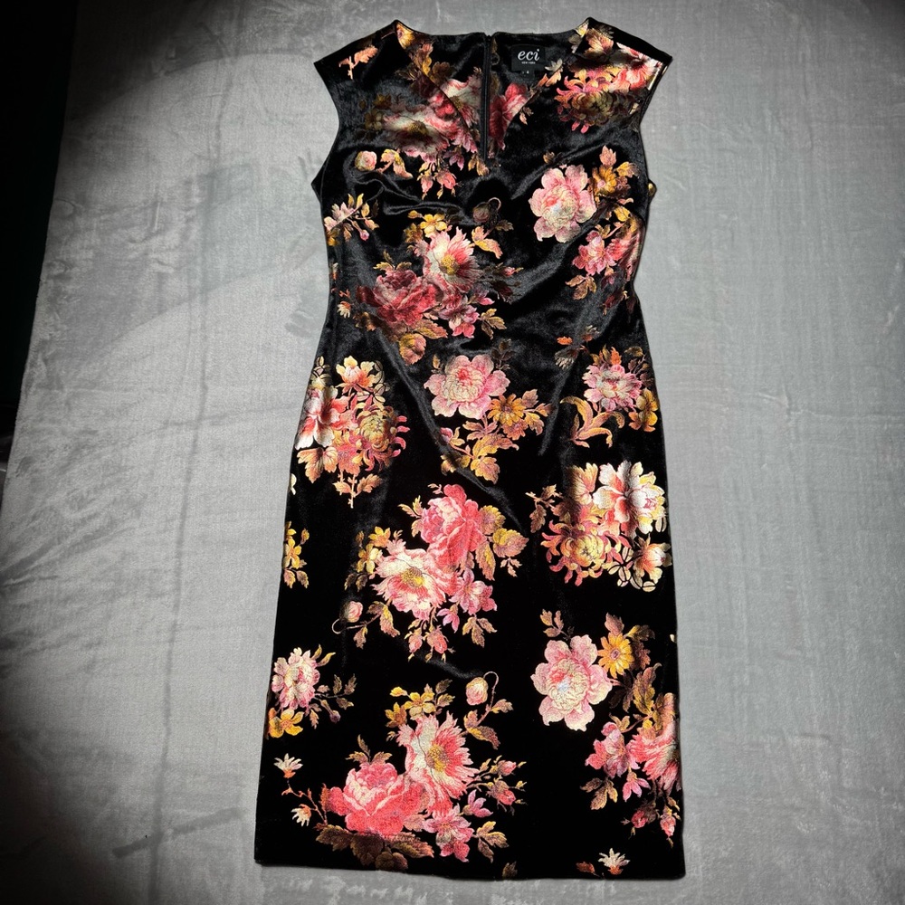 Eci New York Floral Velvet Dress